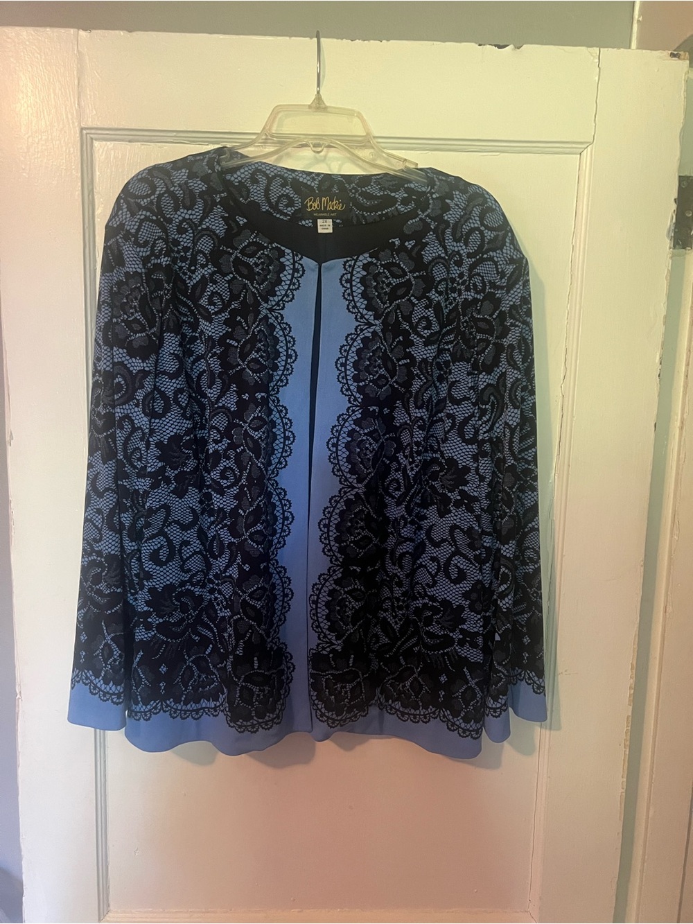 ✨ Bob Mackie Wearable Art Jacket ✨ Size 2X - Picture 9 of 10